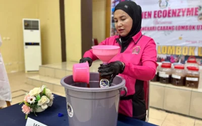 Inisiatif Bhayangkari Solusi Pupuk Mandiri di Lahan Sempit